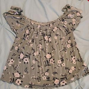 American Eagle Soft & Sexy Blouse